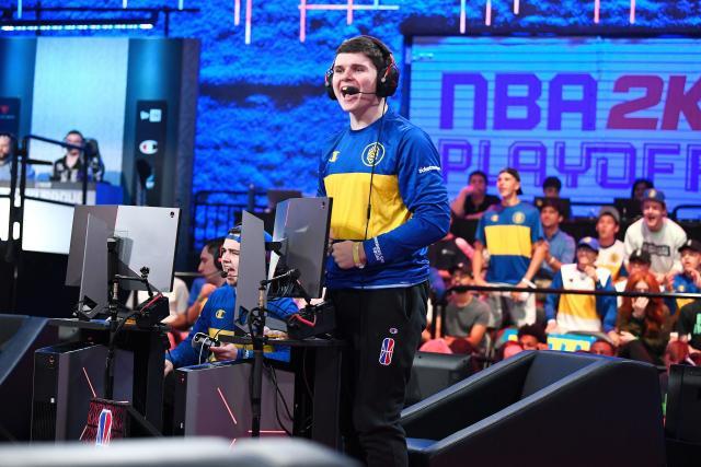 官宣：约基奇当选常规赛MVP 生涯第3次斩获MVP
